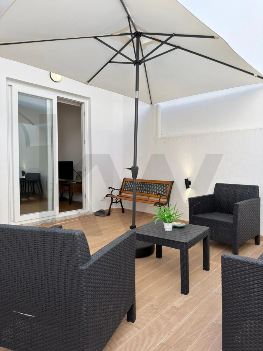 Apartamento T1 para Venda em Ajuda Foto 2