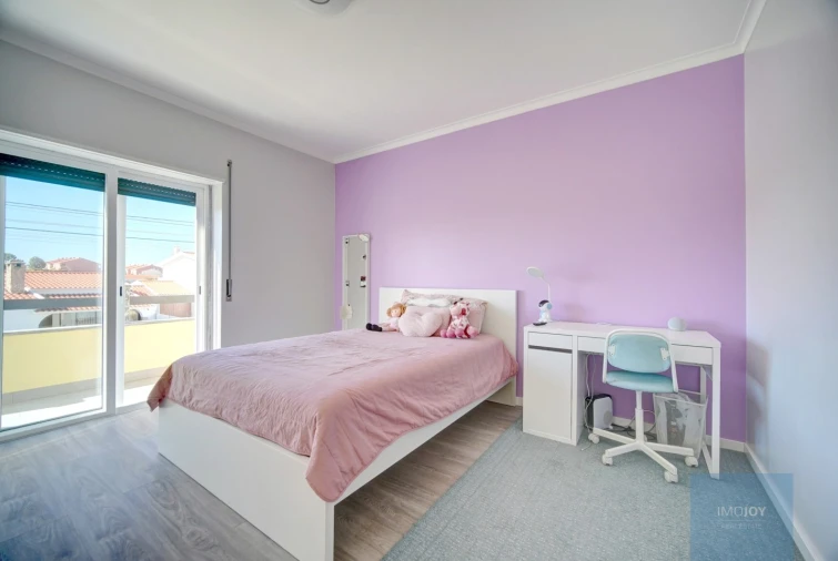 Moradia T4 para Venda em Carvoeira Foto 22