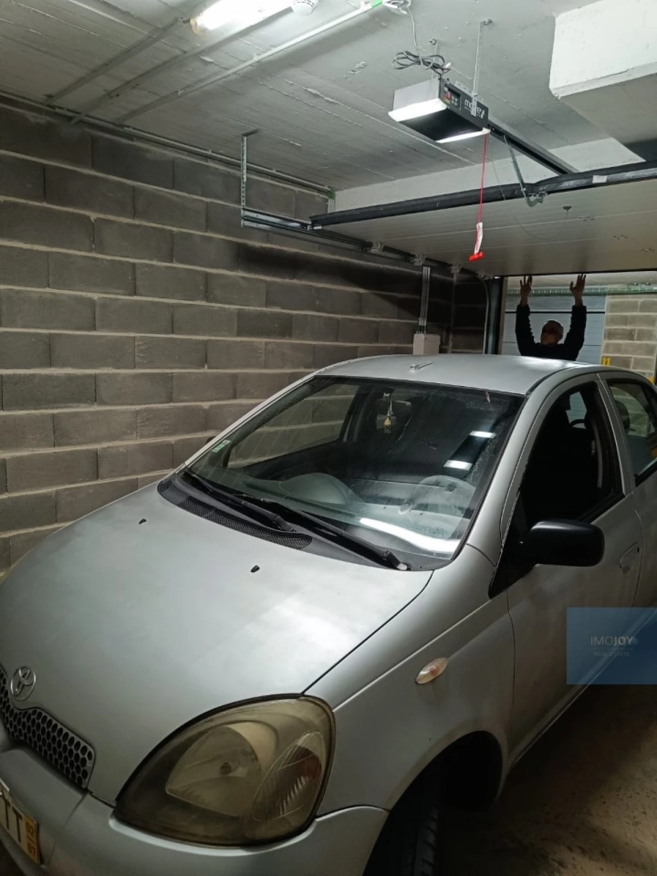 Garagem para Arrendamento em Portimão Foto 6