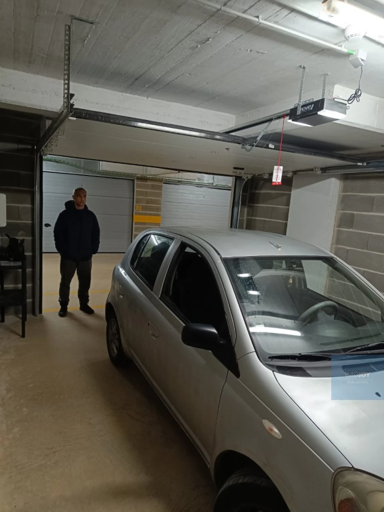 Garagem para Arrendamento em Portimão Foto 9