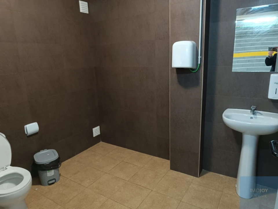 Garagem para Arrendamento em Portimão Foto 12