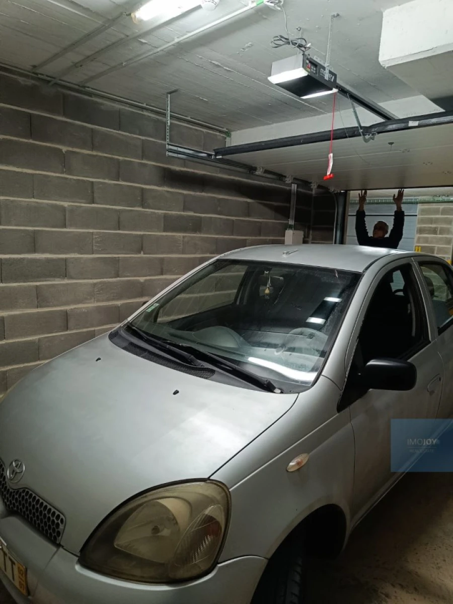 Garagem para Arrendamento em Portimão Foto 6