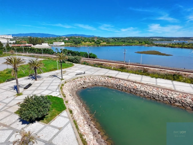 Garagem para Arrendamento em Portimão Foto 24