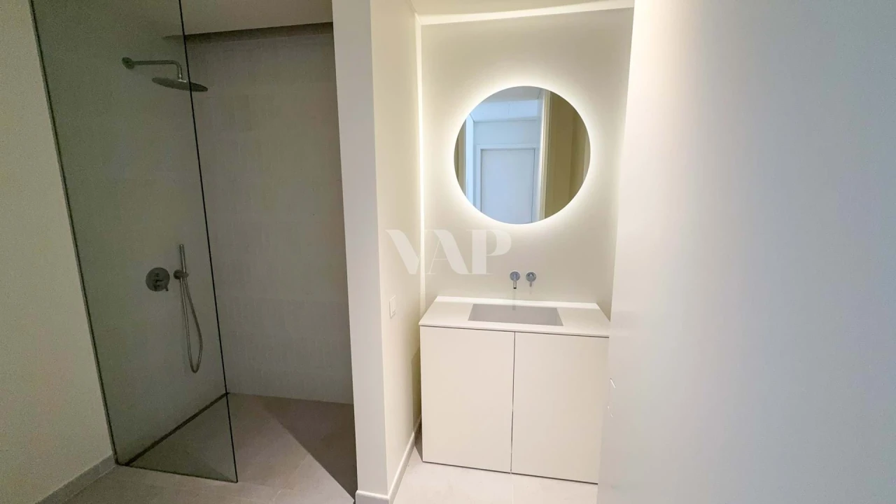 Apartamento T1 para Venda em Quarteira Foto 10