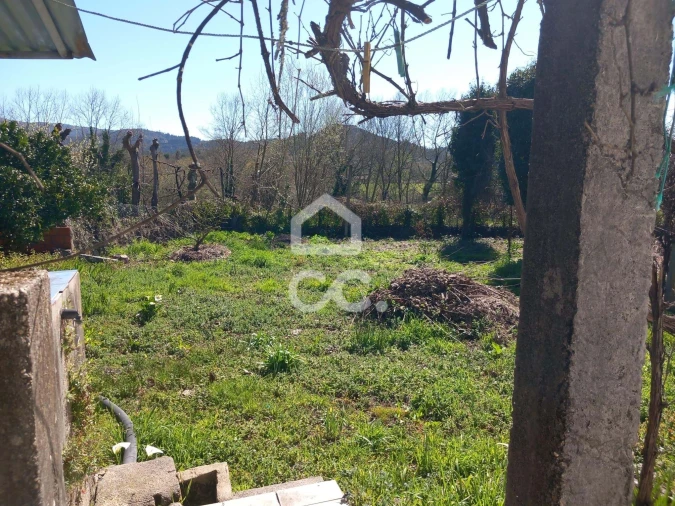 Moradia T2 para Venda em Eira Vedra Foto 3