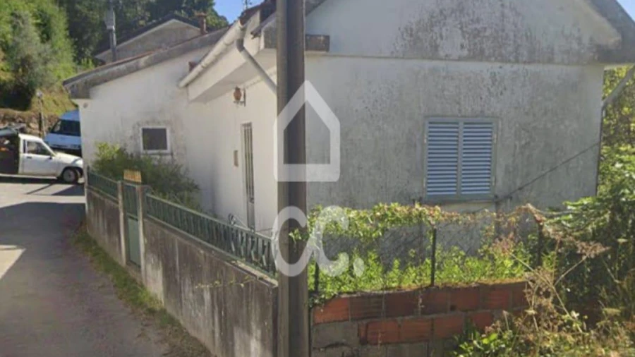 Moradia T2 para Venda em Eira Vedra