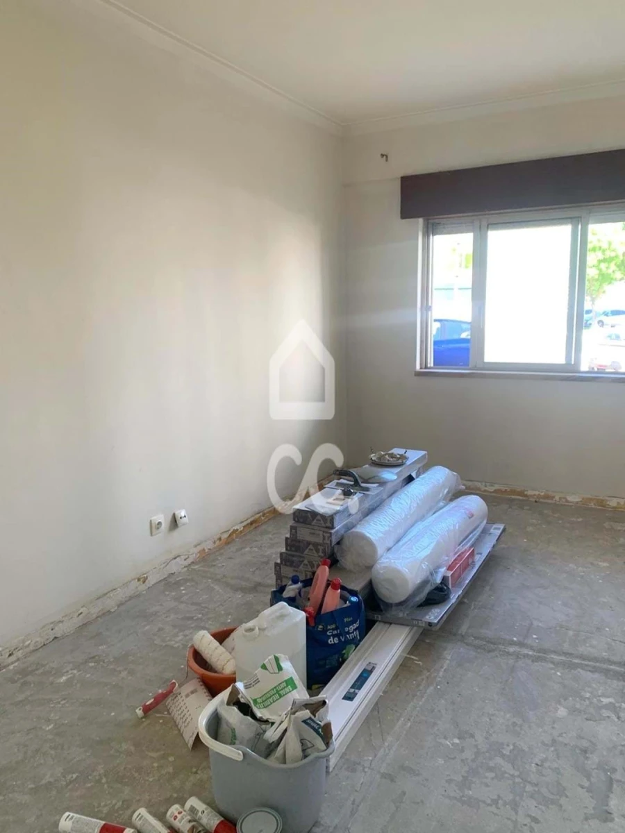 Apartamento T2 para Venda em Seixal, Arrentela e Aldeia de Paio Pires Foto 8