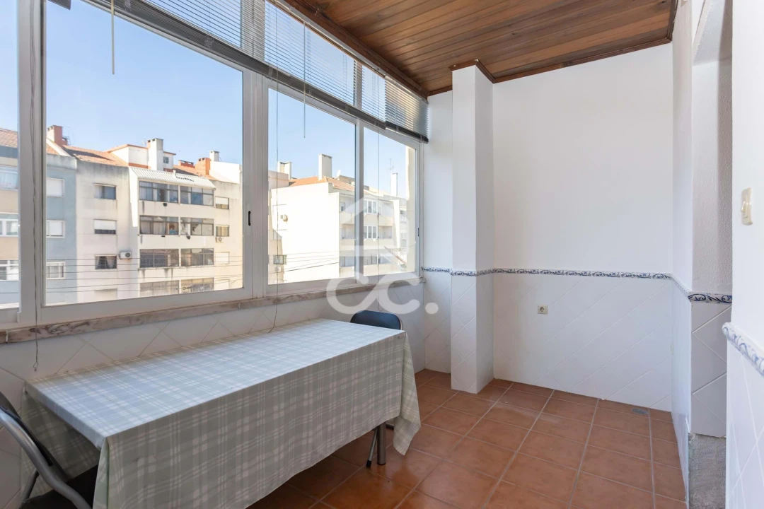 Apartamento T3 para Venda em Penha de França Foto 32