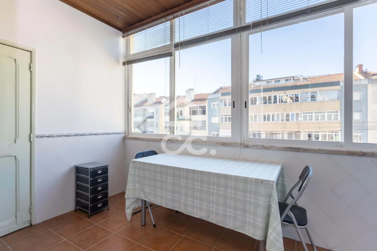 Apartamento T3 para Venda em Penha de França Foto 30
