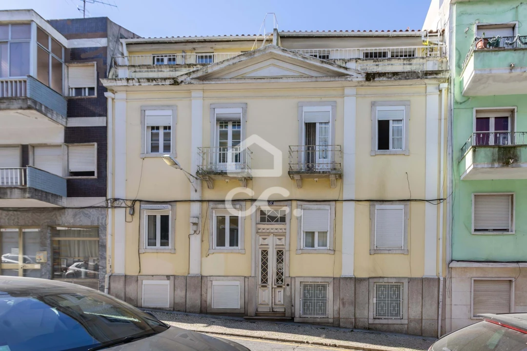 Apartamento T3 para Venda em Penha de França Foto 2