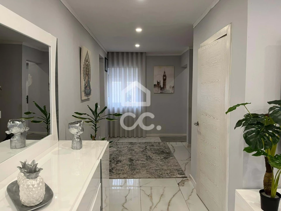 Moradia T5 para Venda em Matosinhos e Leça da Palmeira Foto 9