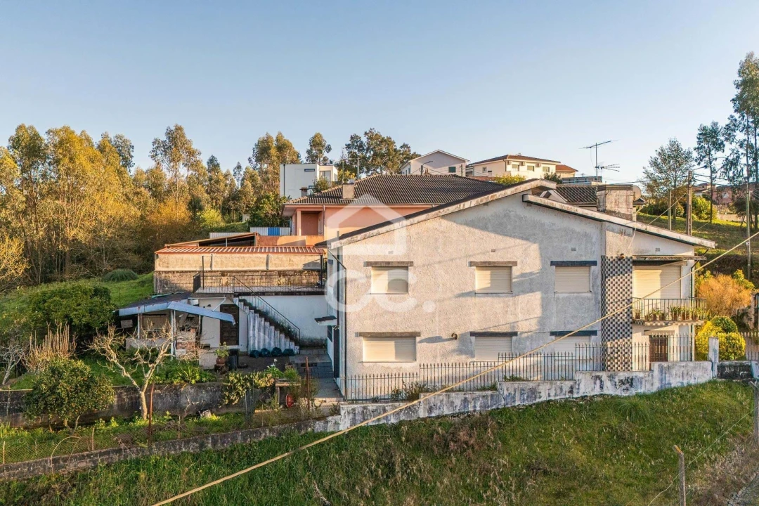 Moradia T5 para Venda em Santa Marinha e São Pedro da Afurada Foto 31