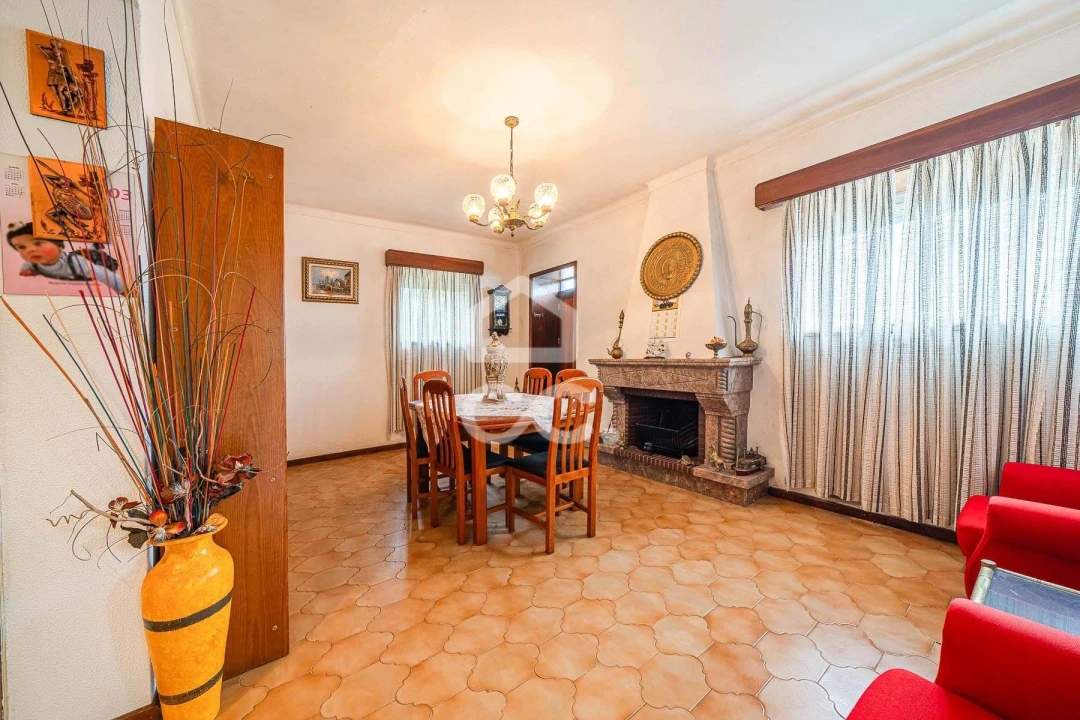 Moradia T5 para Venda em Santa Marinha e São Pedro da Afurada Foto 6