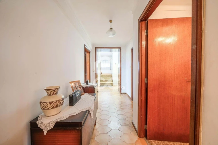 Moradia T5 para Venda em Santa Marinha e São Pedro da Afurada Foto 12