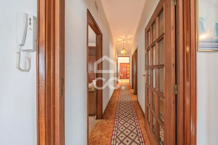 Moradia T5 para Venda em Santa Marinha e São Pedro da Afurada Foto 18