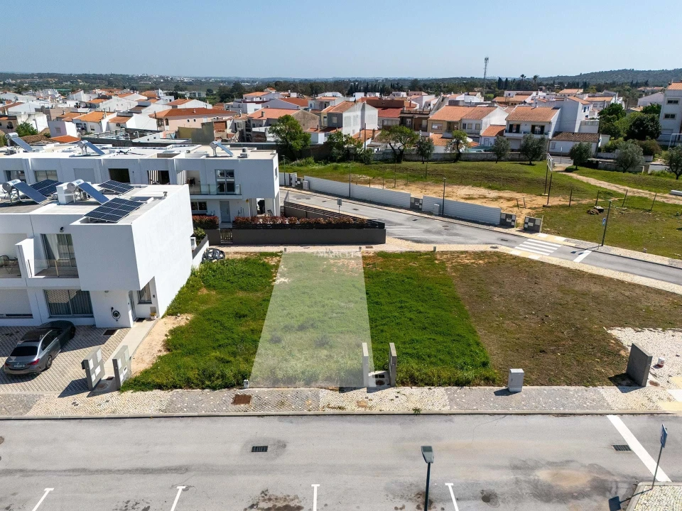 Terreno para Venda em Odiaxere Foto 2