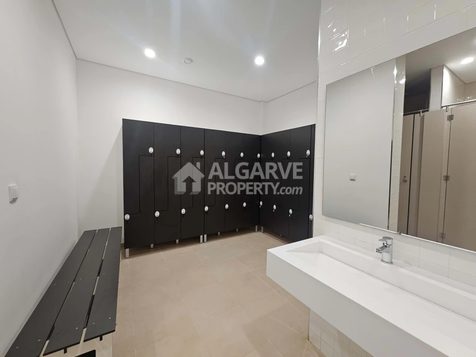 Apartamento T2 para Venda em Quarteira Foto 25