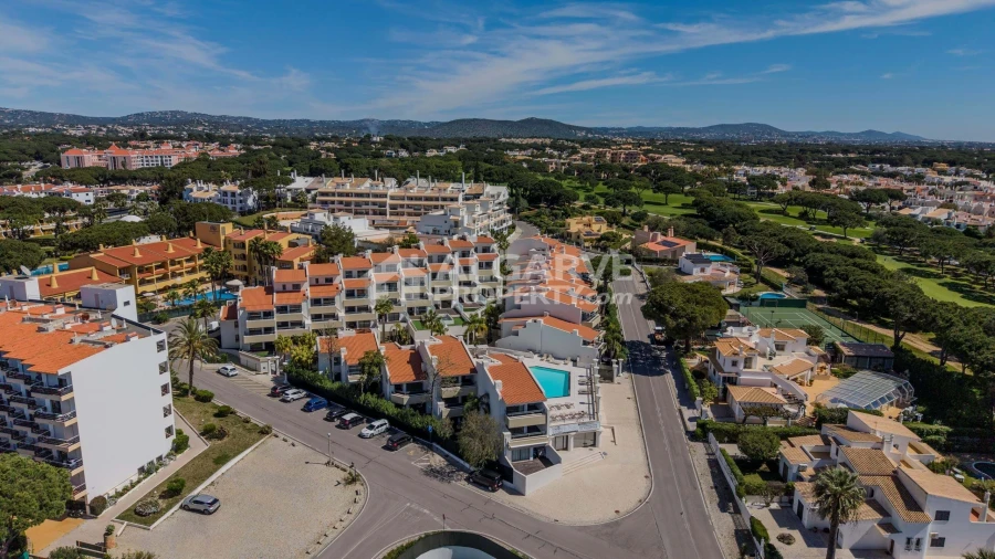 Apartamento T2 para Venda em Quarteira Foto 29