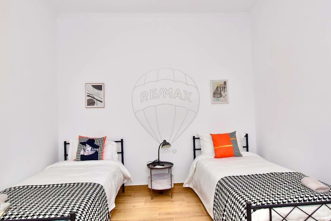 Moradia T13 para Venda em Alcabideche Foto 21