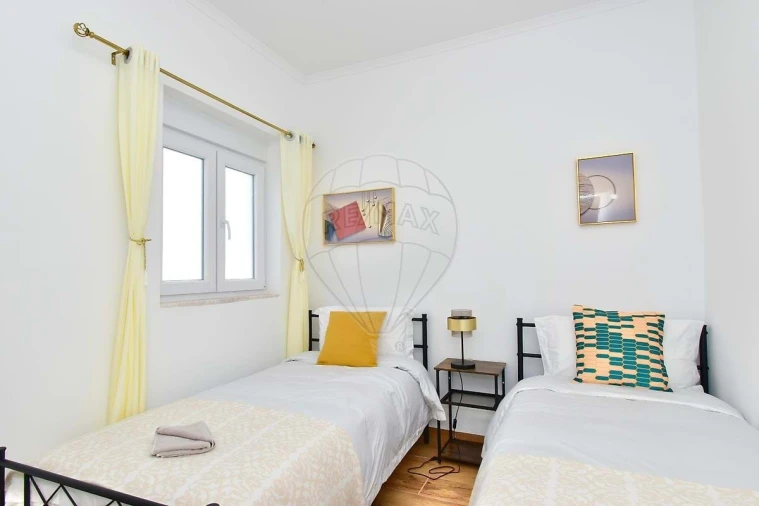 Moradia T13 para Venda em Alcabideche Foto 26