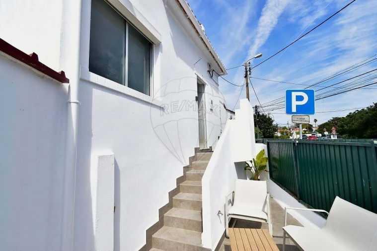 Moradia T13 para Venda em Alcabideche Foto 37