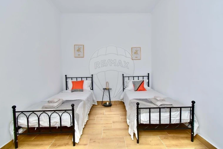 Moradia T13 para Venda em Alcabideche Foto 17