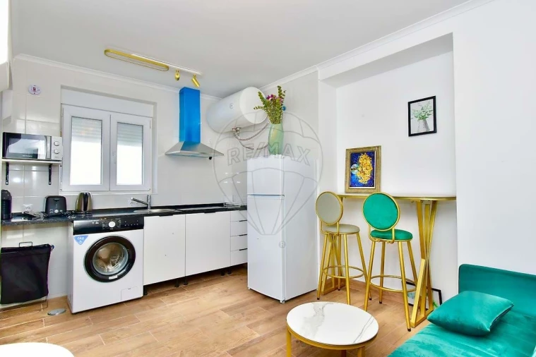 Moradia T13 para Venda em Alcabideche Foto 29