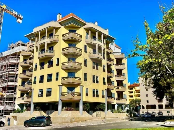 Apartamento T4 para Venda em Cascais e Estoril