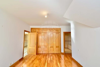 Apartamento T4 para Venda em Cascais e Estoril