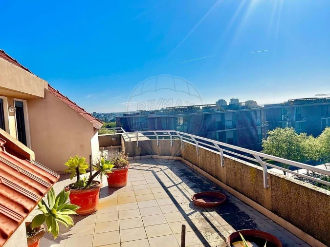 Apartamento T4 para Venda em Cascais e Estoril Foto 29