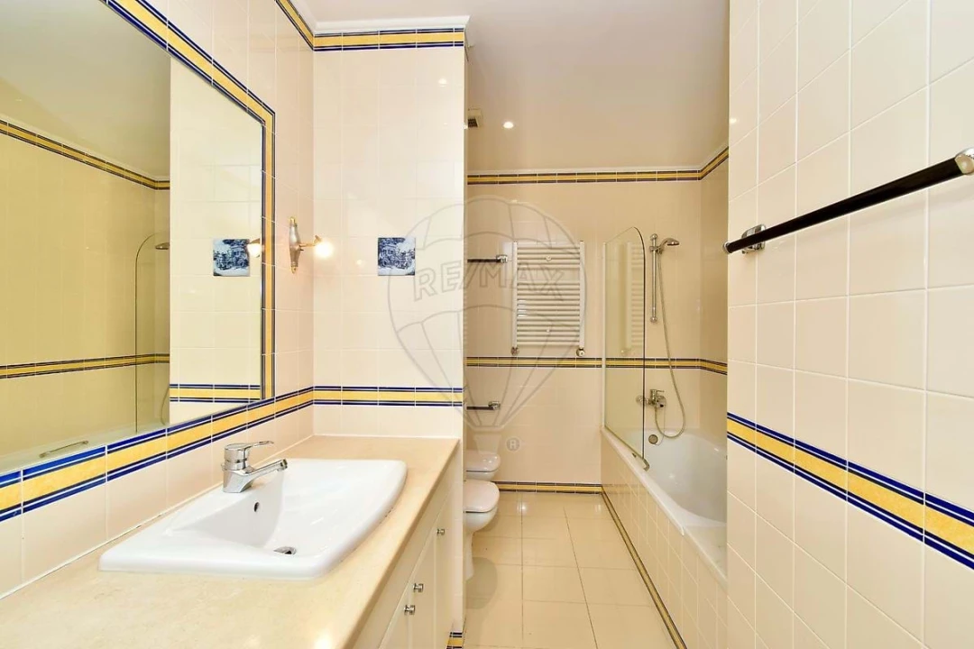Apartamento T4 para Venda em Cascais e Estoril Foto 20