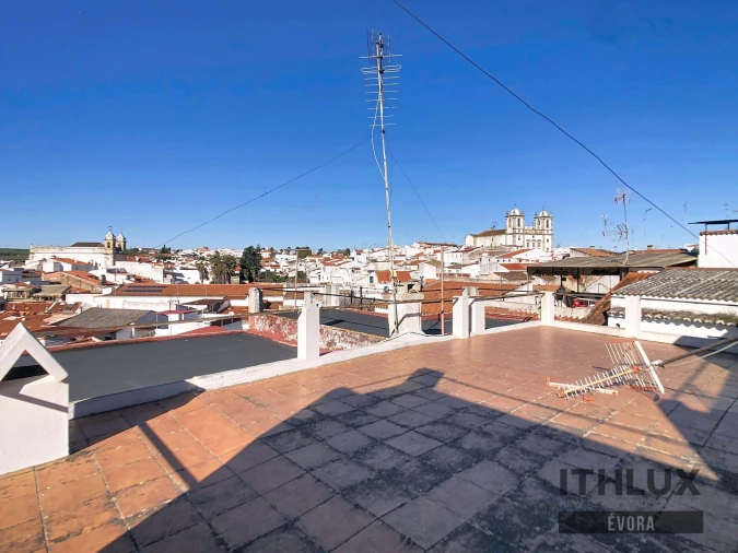 Moradia T1 para Venda em São João Baptista Foto 7