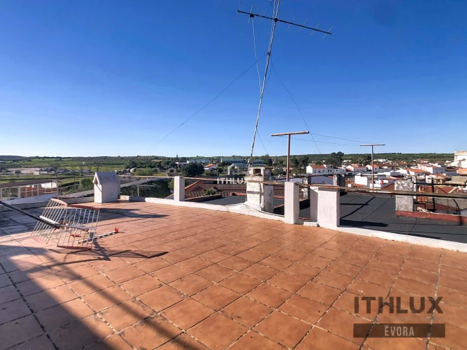 Moradia T1 para Venda em São João Baptista Foto 6