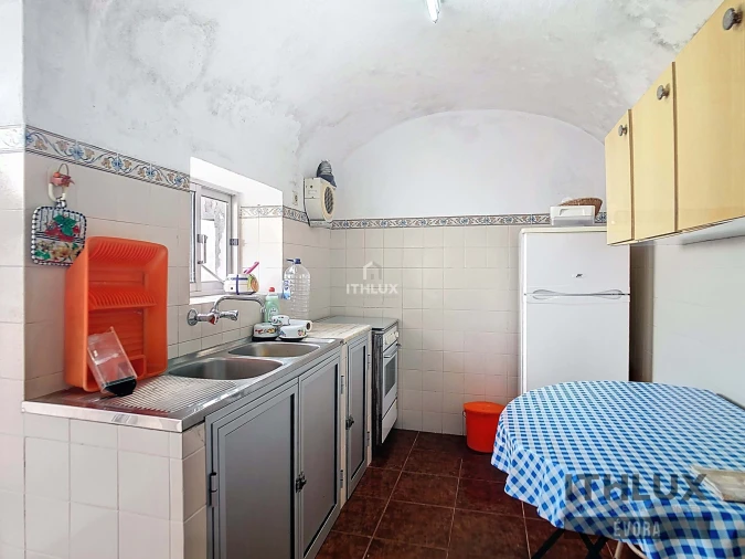 Moradia T2 para Venda em São João Baptista Foto 7