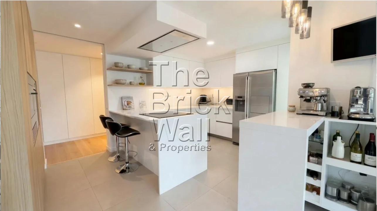 Apartamento T3 para Venda em Agualva e Mira-Sintra Foto 10