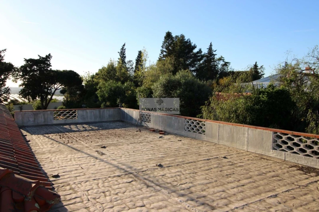 Moradia T4 para Venda em Lagos (São Sebastião e Santa Maria) Foto 3