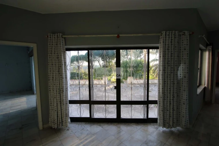 Moradia T4 para Venda em Lagos (São Sebastião e Santa Maria) Foto 57