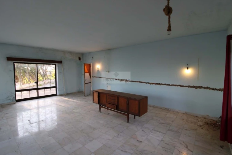 Moradia T4 para Venda em Lagos (São Sebastião e Santa Maria) Foto 53