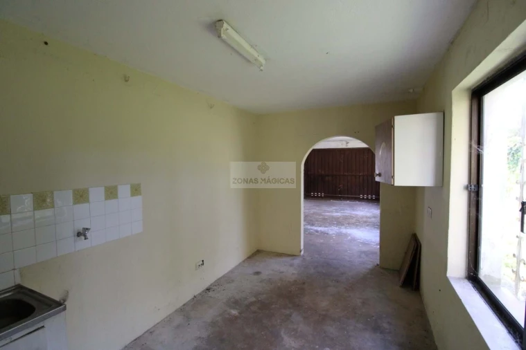 Moradia T4 para Venda em Lagos (São Sebastião e Santa Maria) Foto 21