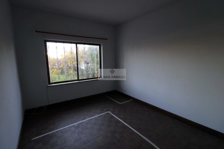 Moradia T4 para Venda em Lagos (São Sebastião e Santa Maria) Foto 44