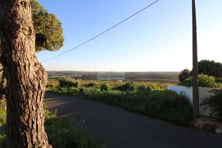 Moradia T4 para Venda em Lagos (São Sebastião e Santa Maria) Foto 68