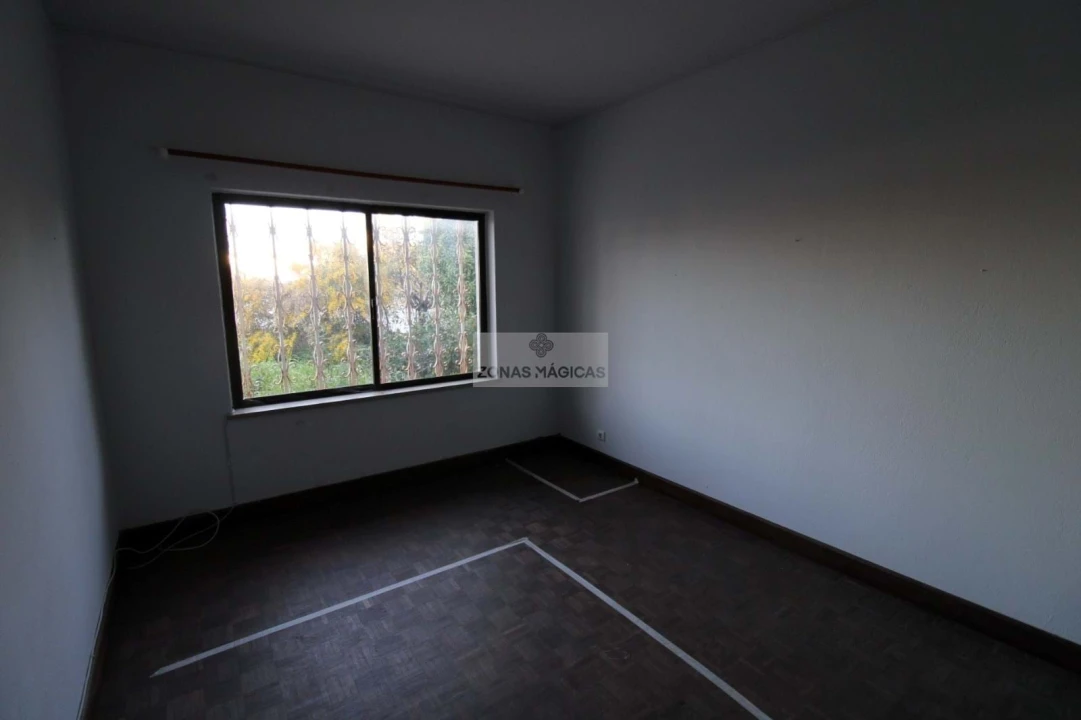 Moradia T4 para Venda em Lagos (São Sebastião e Santa Maria) Foto 44