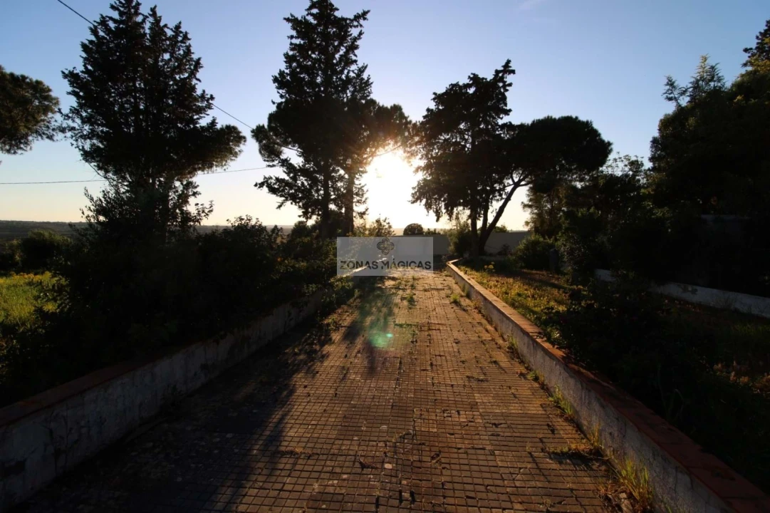 Moradia T4 para Venda em Lagos (São Sebastião e Santa Maria) Foto 67