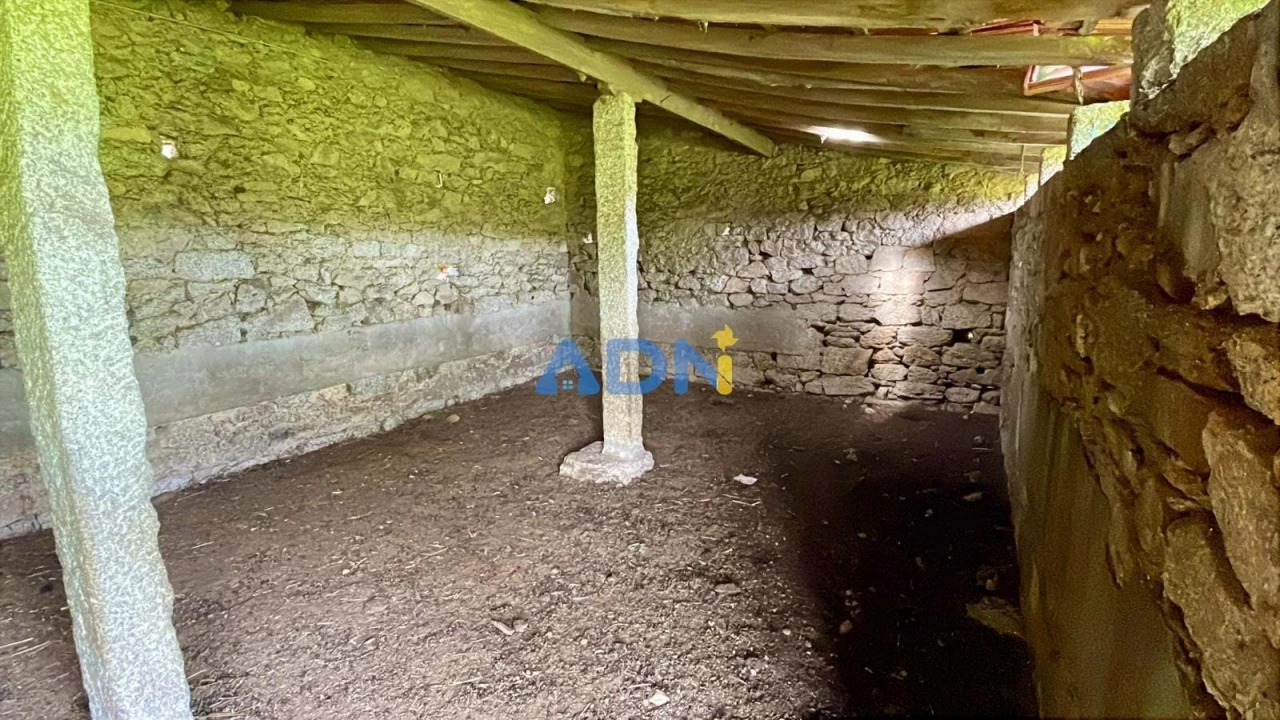 Quinta T1 para Venda em Medelim Foto 39