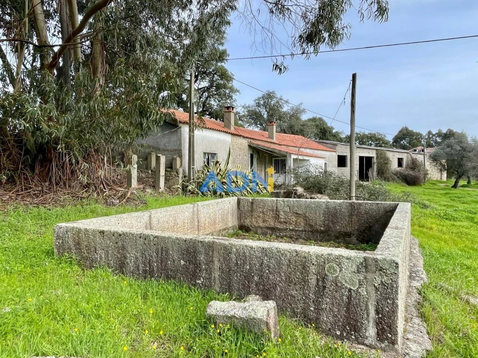 Quinta T1 para Venda em Medelim Foto 61