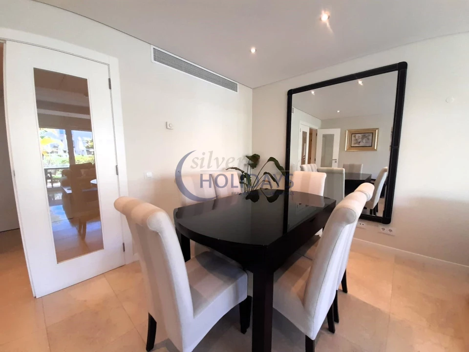 Apartamento T2 para Venda em Quarteira Foto 6