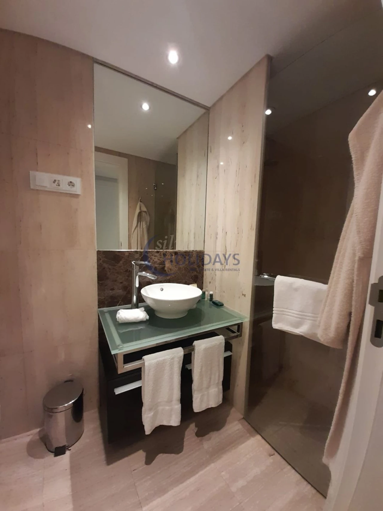 Apartamento T2 para Venda em Quarteira Foto 18