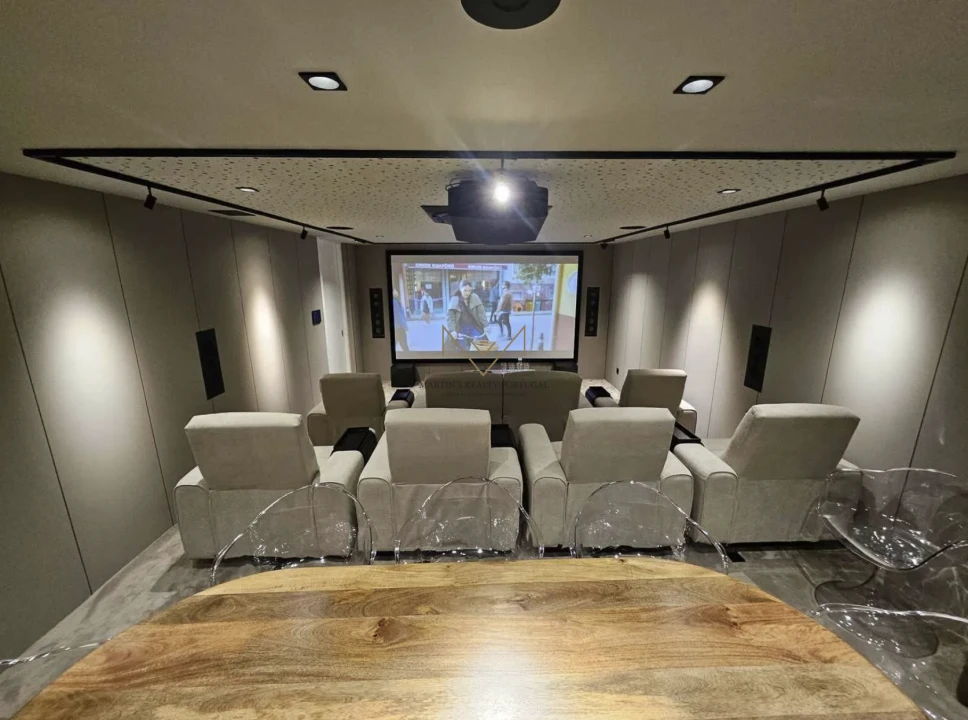 Moradia T6 para Venda em Quinta do Conde Foto 4