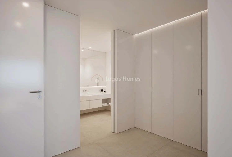 Moradia T4 para Venda em Lagos (São Sebastião e Santa Maria) Foto 18