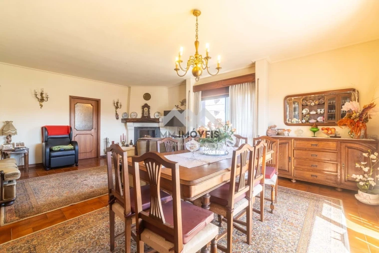 Moradia T5 para Venda em Santa Marinha e São Pedro da Afurada Foto 20